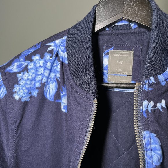 Gap Navy Floral Quilted Bomber Jacket - Picture 4 of 4